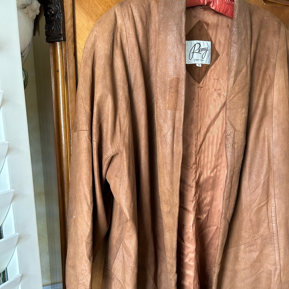 Remy suede jacket USA sz M classic style Ins size